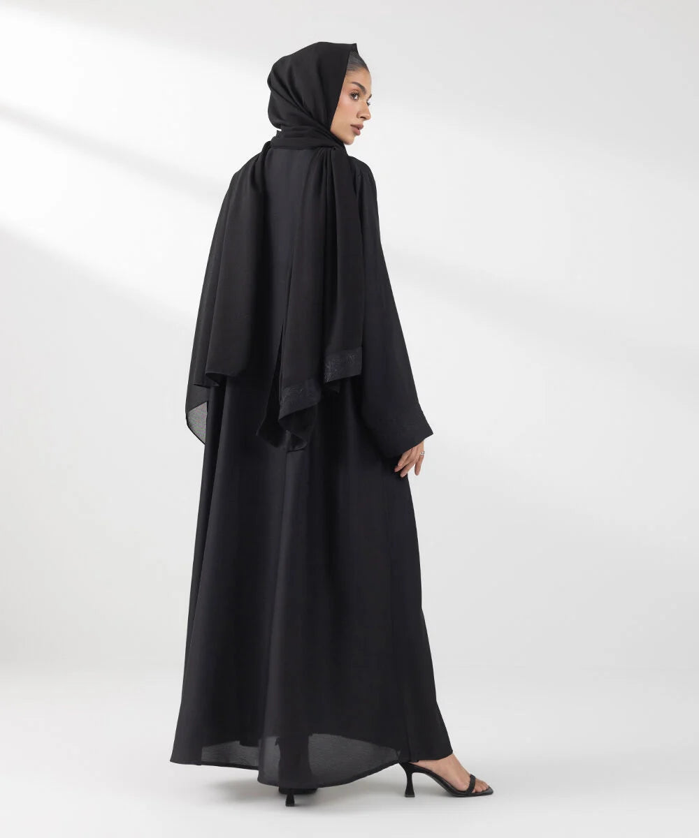 URB Embroidered Abaya Set