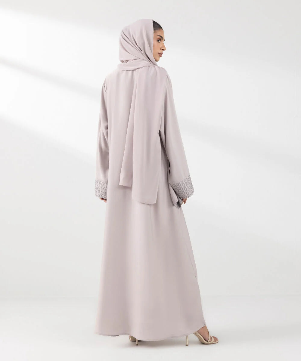 URB Embroidered Abaya Set