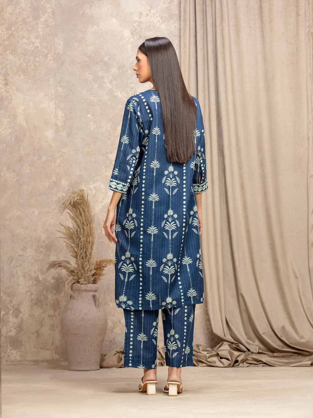 URB Pret 2Pc Printed Khaddar Shirt Trouser