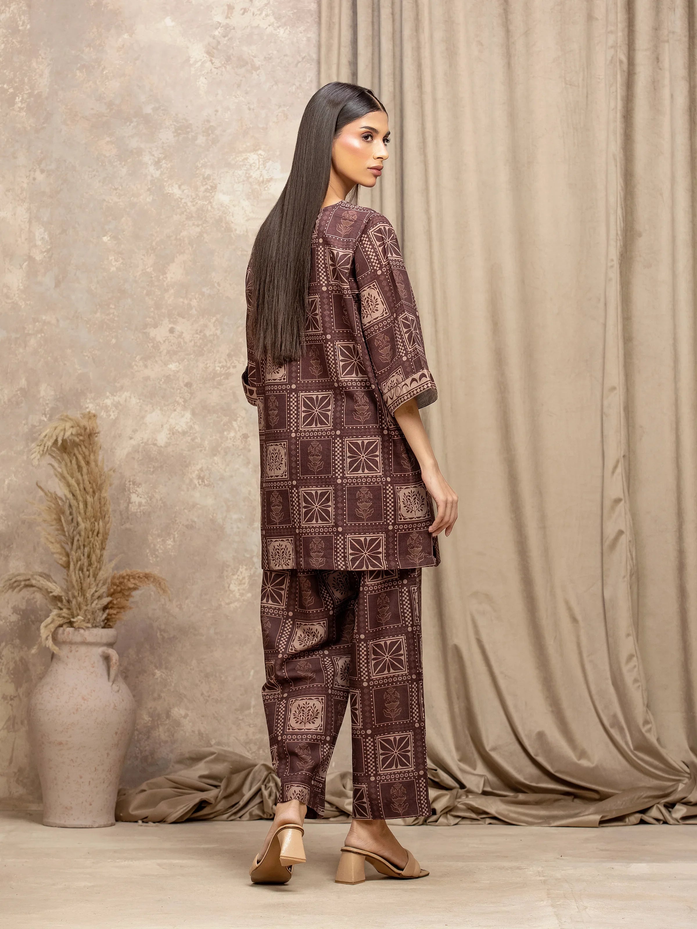 URB Pret 2Pc Printed Khaddar Shirt Trouser