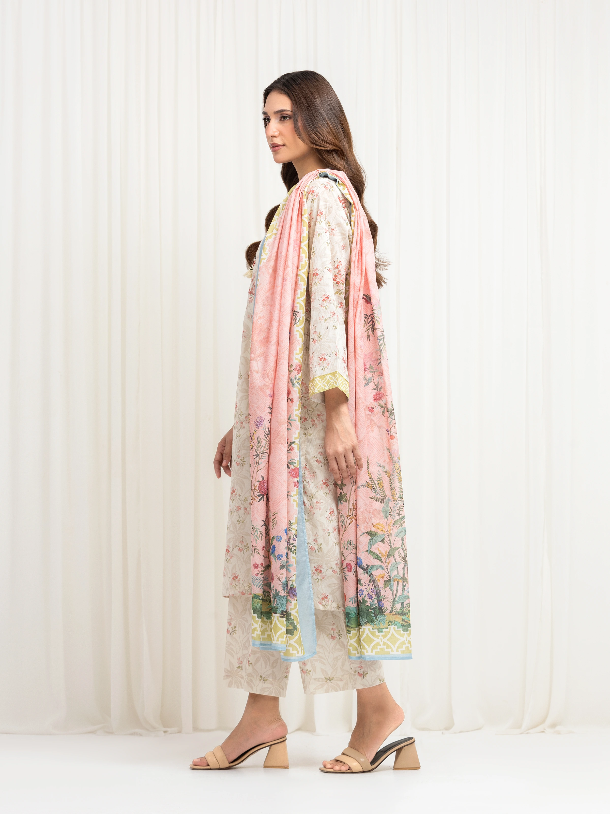 URB Pret 3Pc Printed Lawn Suit