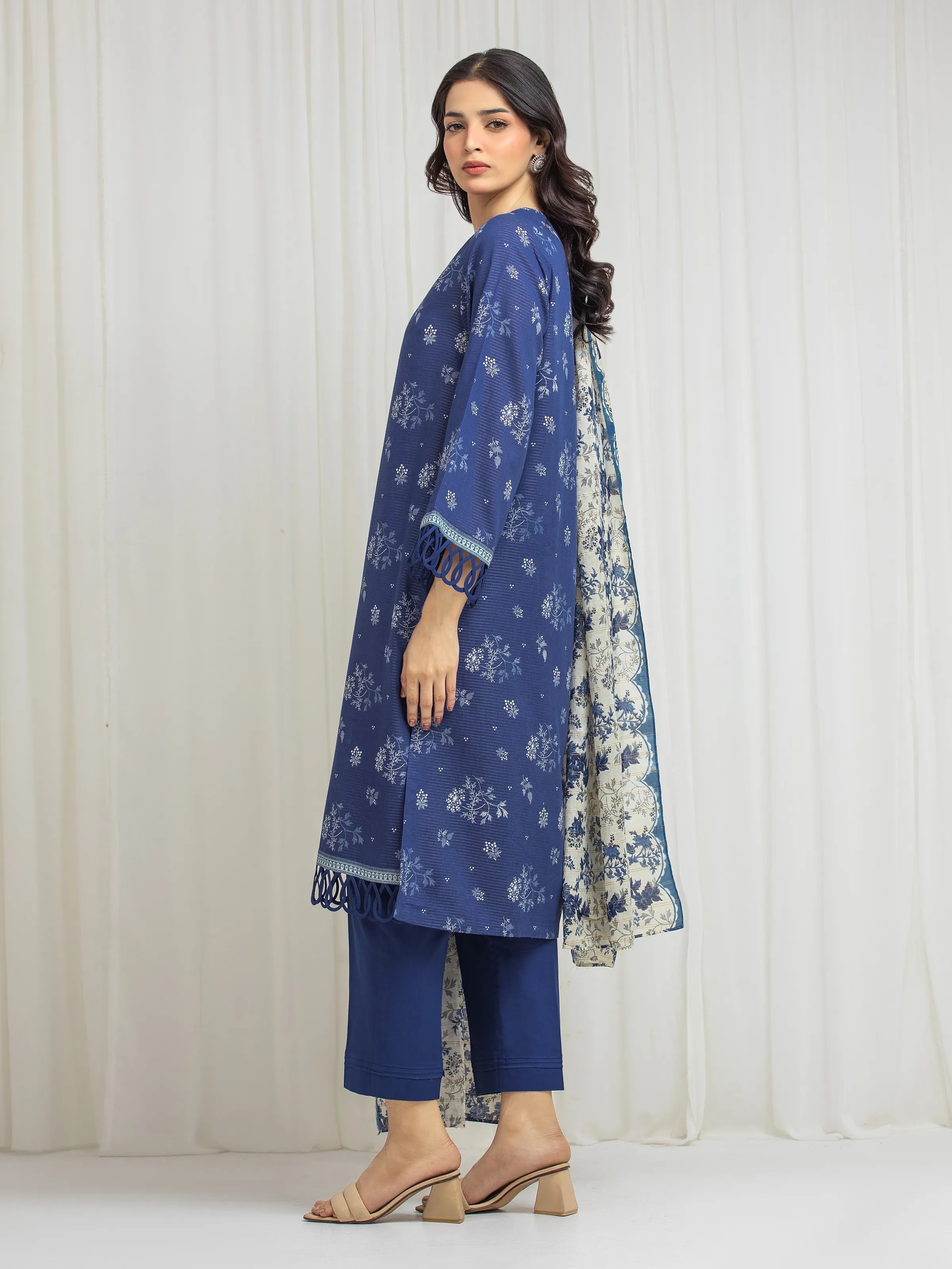 URB Unstitched Printed Zari Lawn Suit