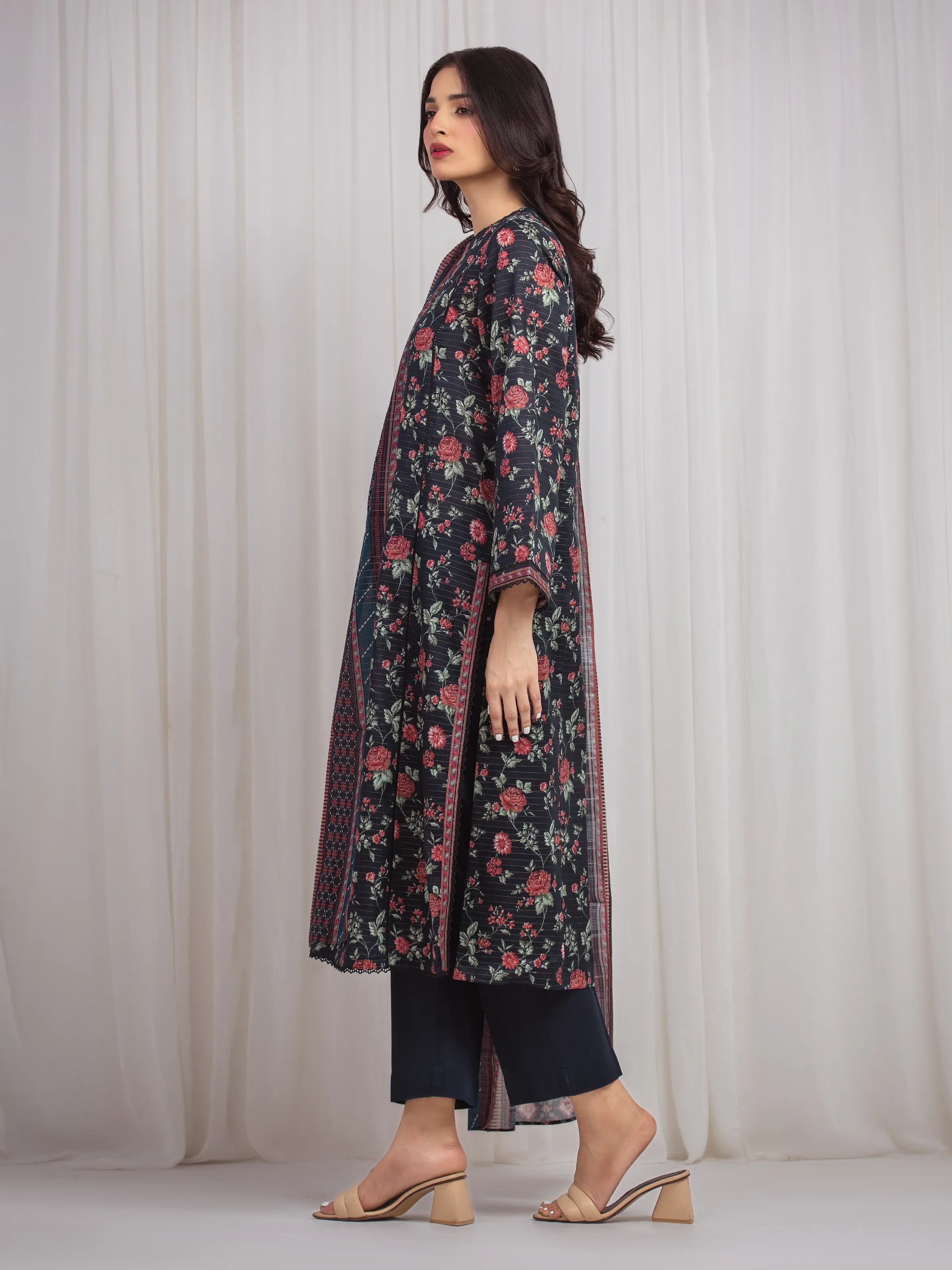 URB Unstitched Printed Zari Lawn Suit