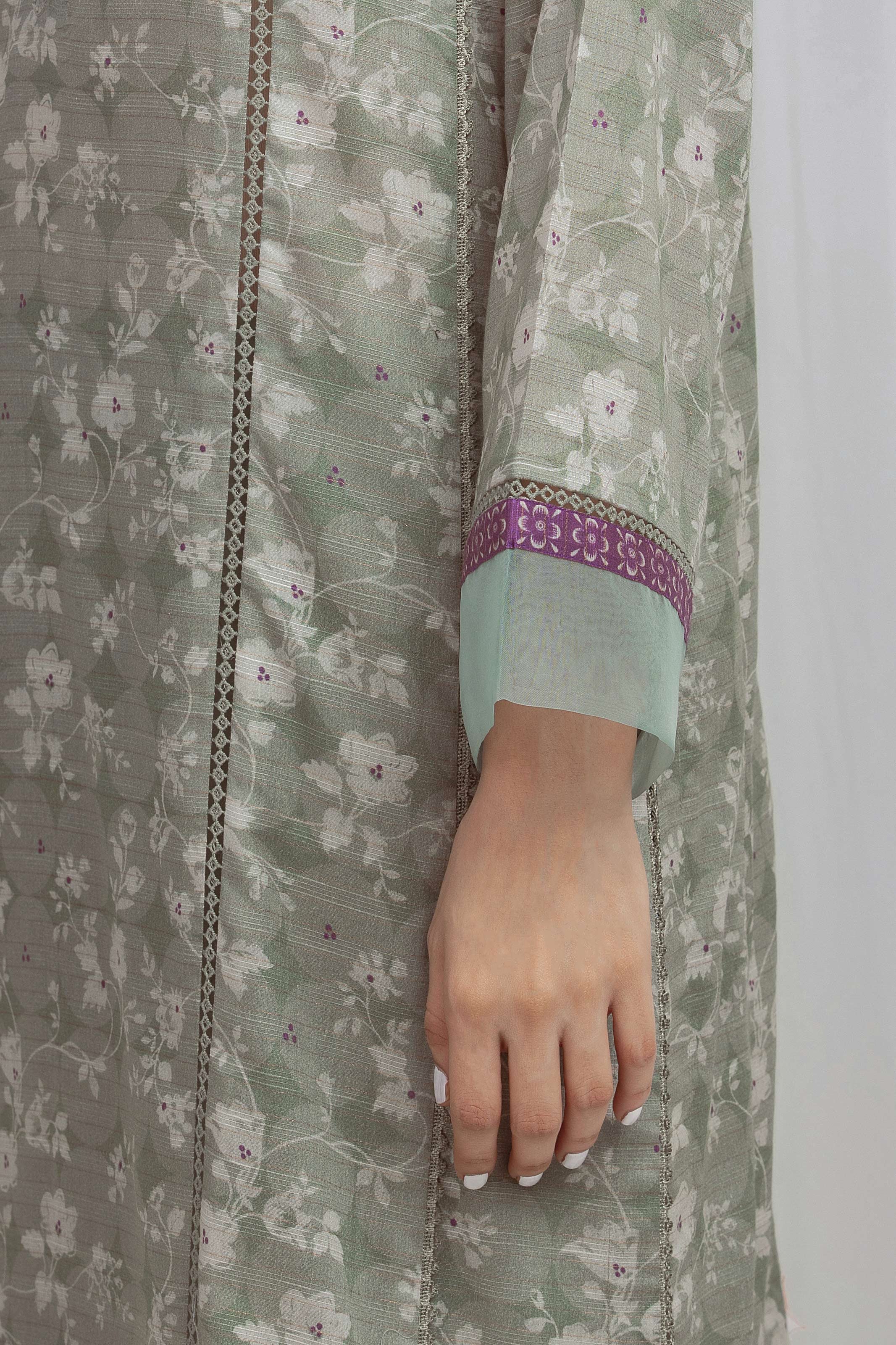 URB Zari Lawn 031758