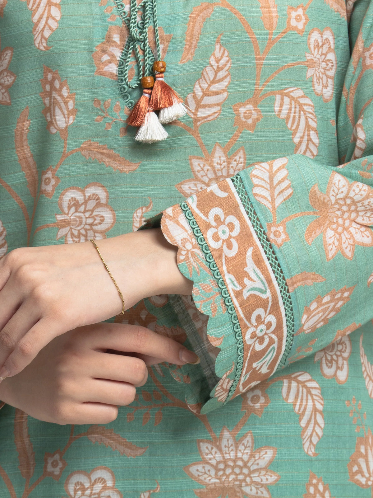 URB Zari Lawn 679412
