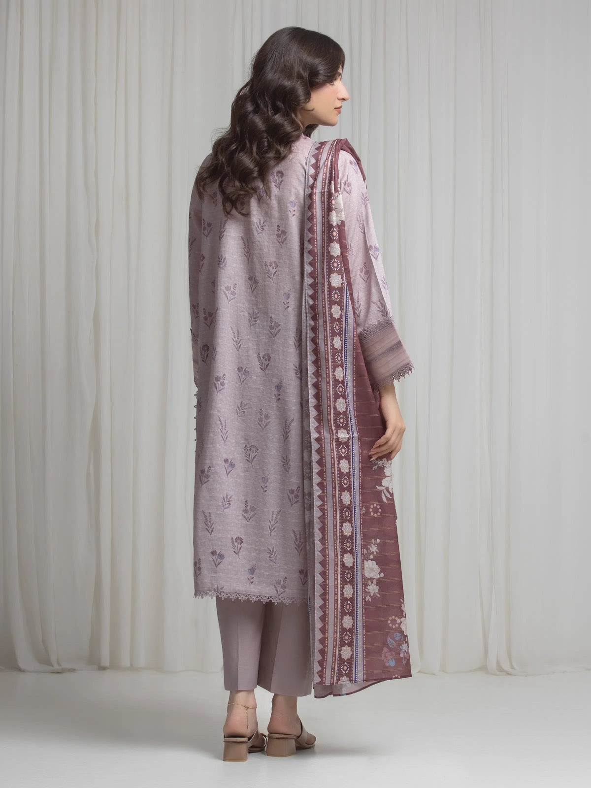 URB Zari Lawn 528169