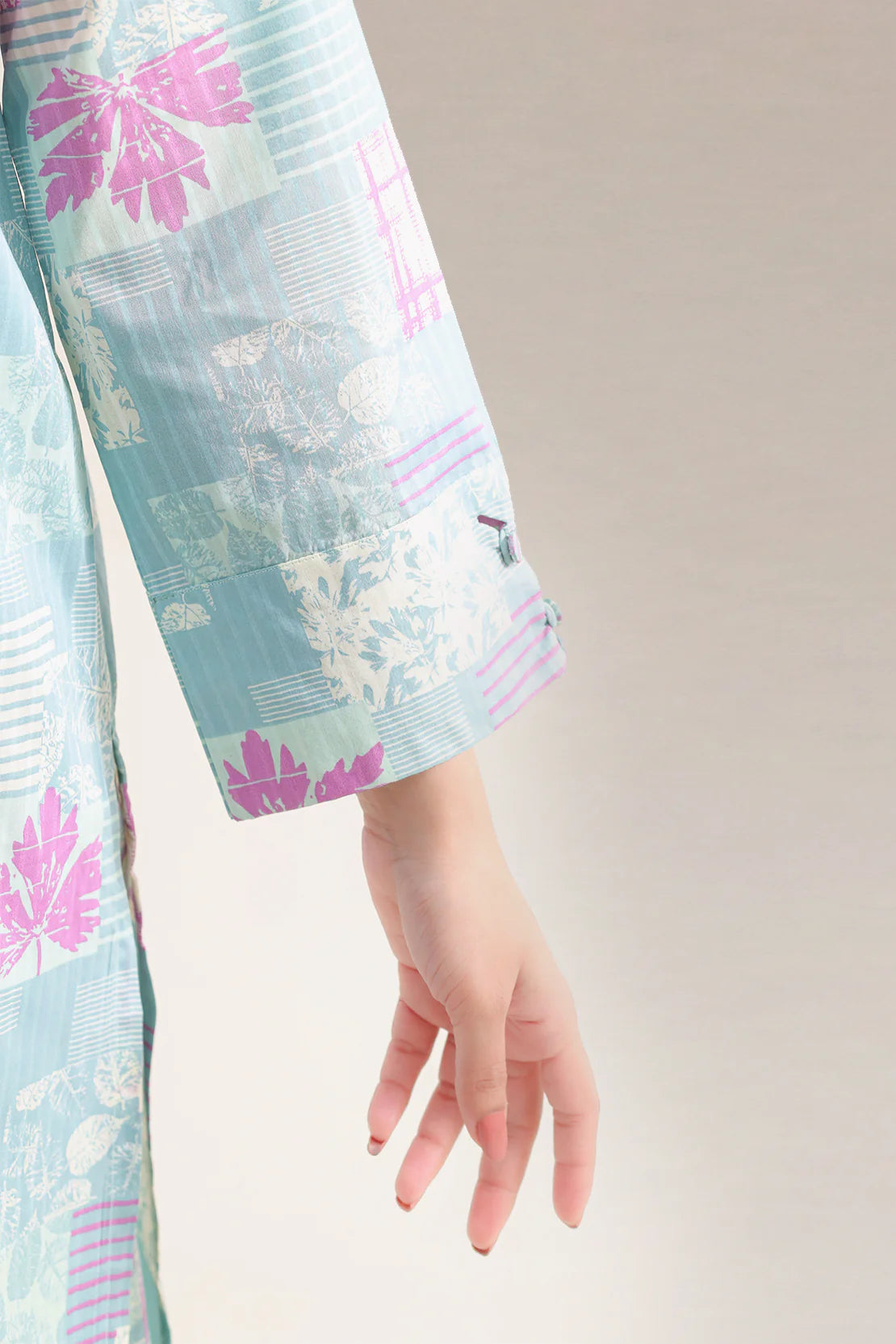 URB Printed Lawn Stitched 2 Piece