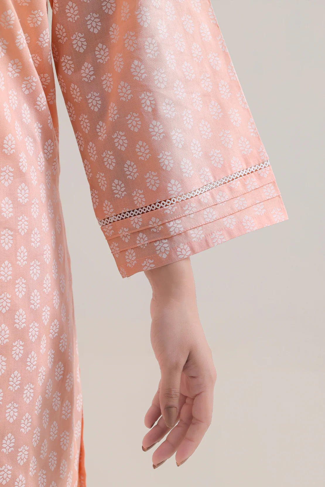 URB Printed Lawn Stitched 2 Piece