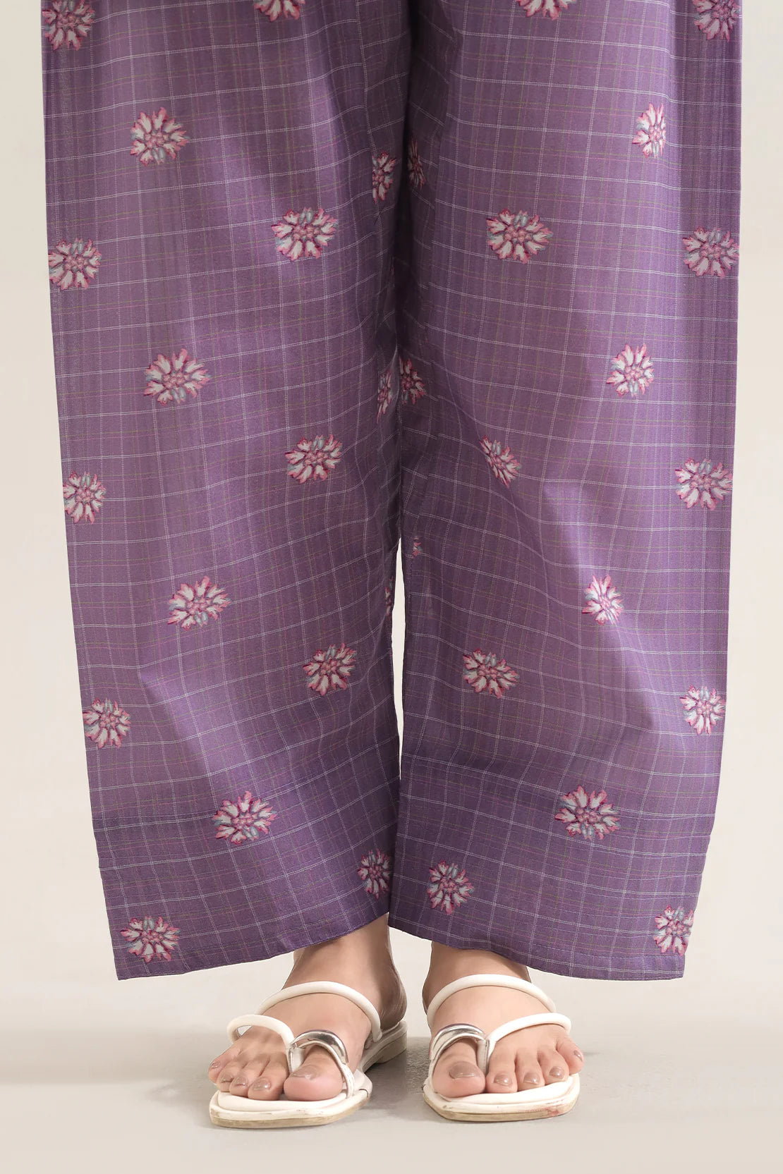 URB Printed Lawn Stitched 2 Piece