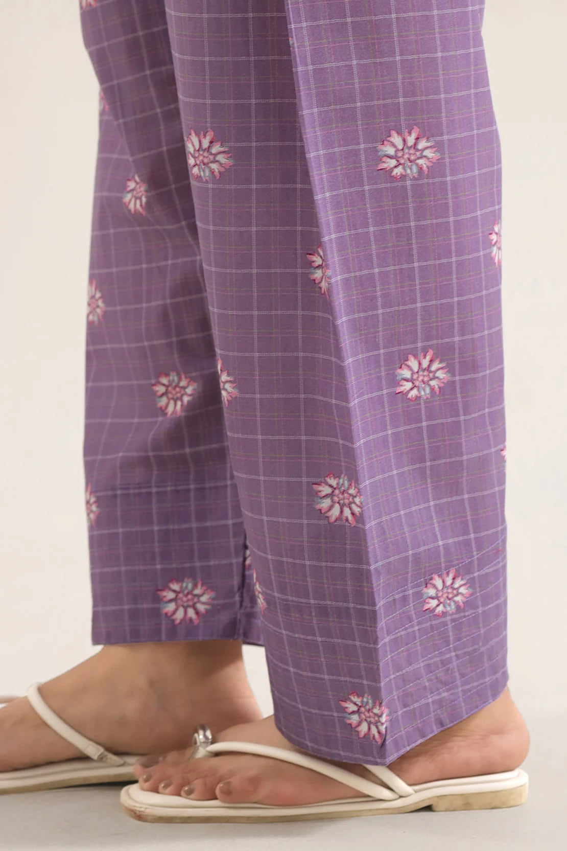 URB Printed Lawn Stitched 2 Piece