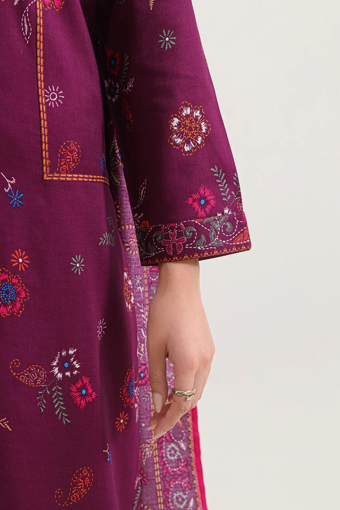 URB Unstitched Printed Lawn 3 Piece