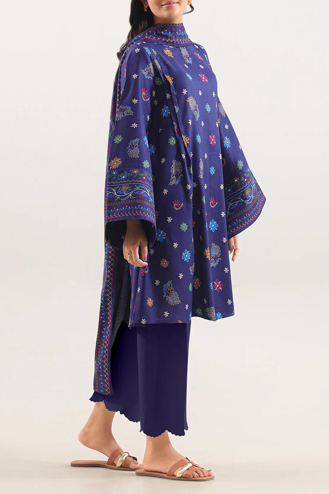 URB Unstitched Printed Lawn 3 Piece