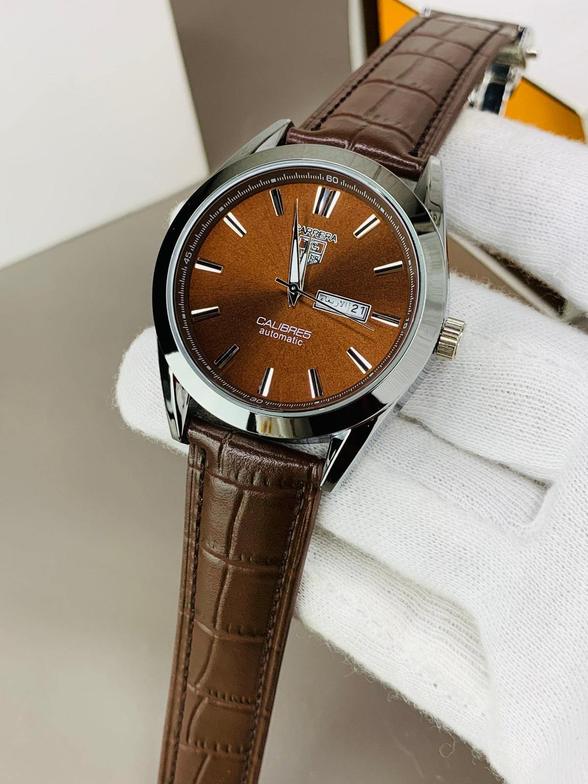 MK - Chase time, Own the moment. Carrera