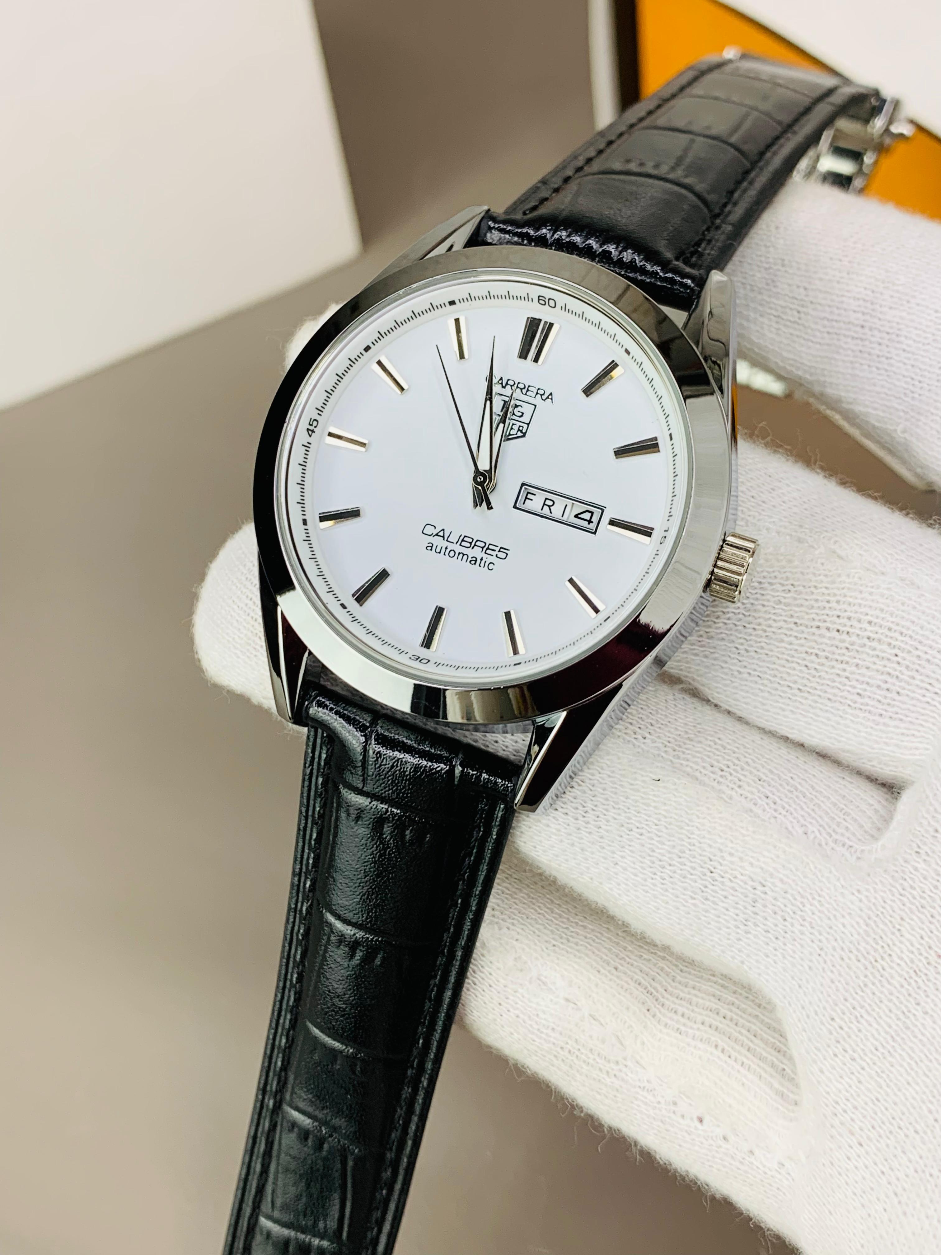 MK - Chase time, Own the moment. Carrera