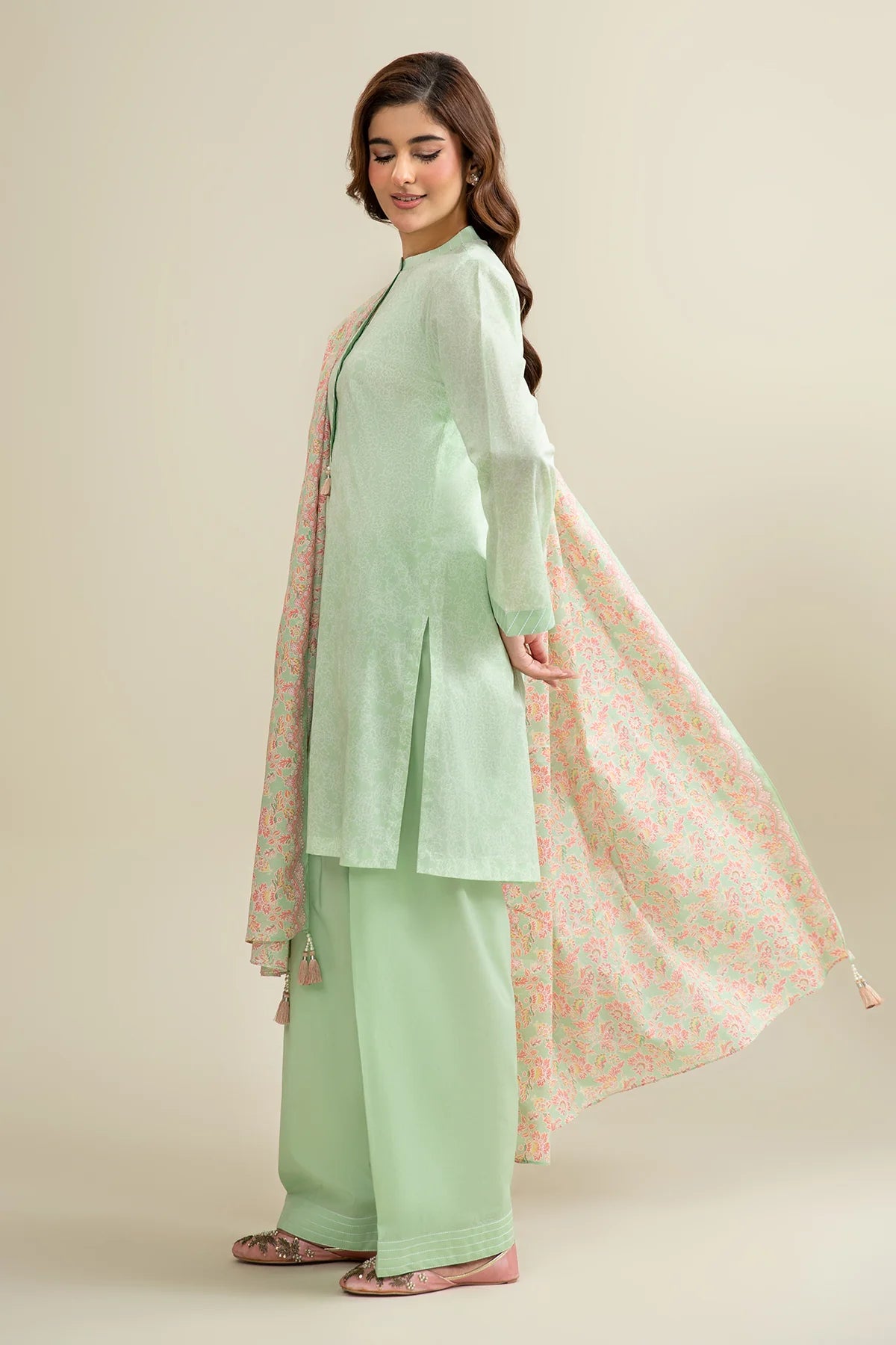 URB Green 3-Piece Unstitched Lawn Suit with Printed Dupatta