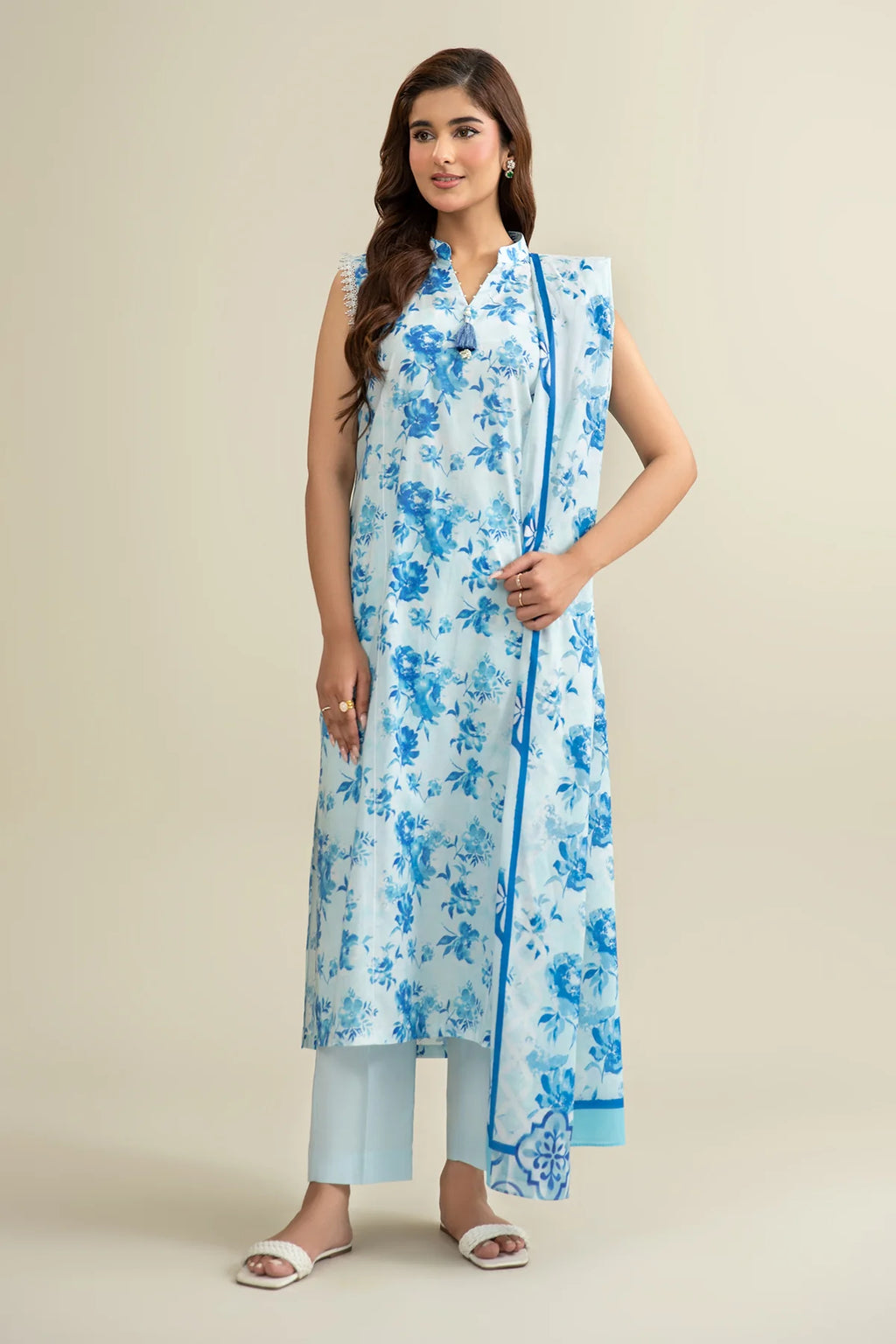 URB Ice Blue 3-Piece Unstitched Lawn Suit with Printed Dupatta