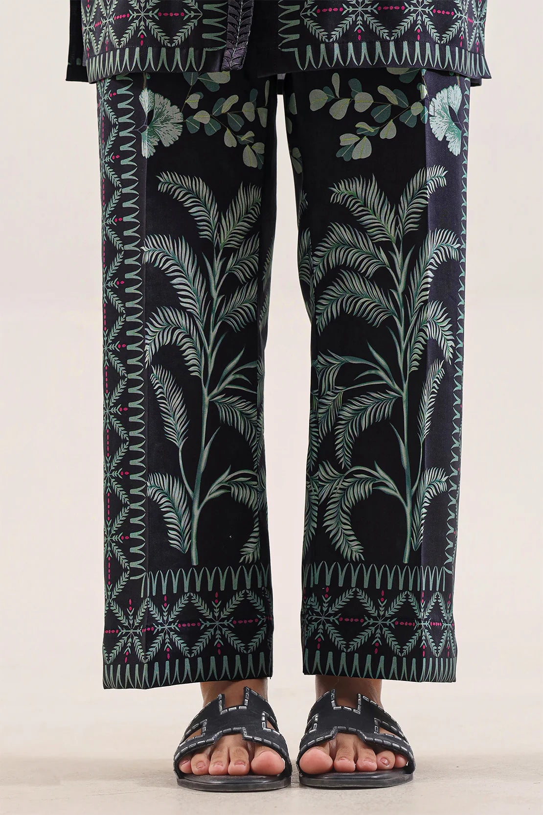 URB Printed Arabic Lawn Stitched 2 Piece