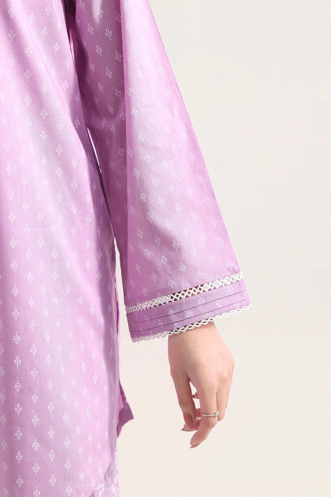 URB Printed Lawn Stitched 2 Piece