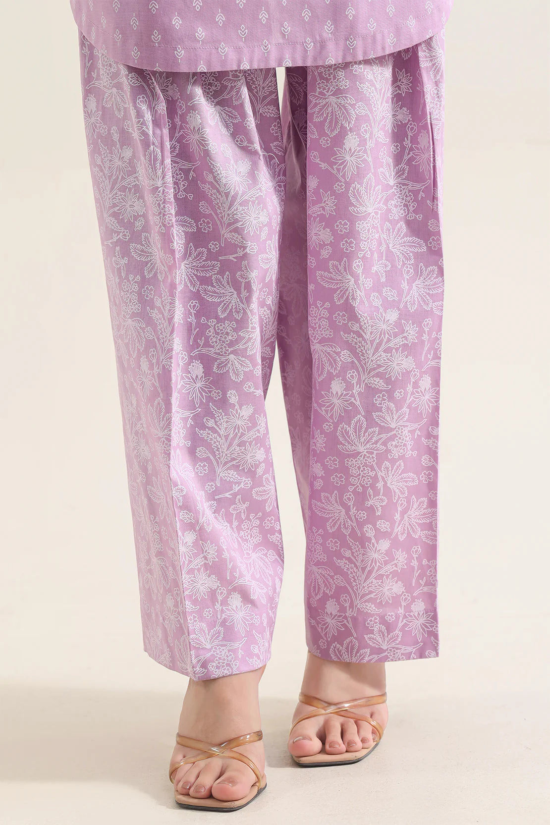 URB Printed Lawn Stitched 2 Piece