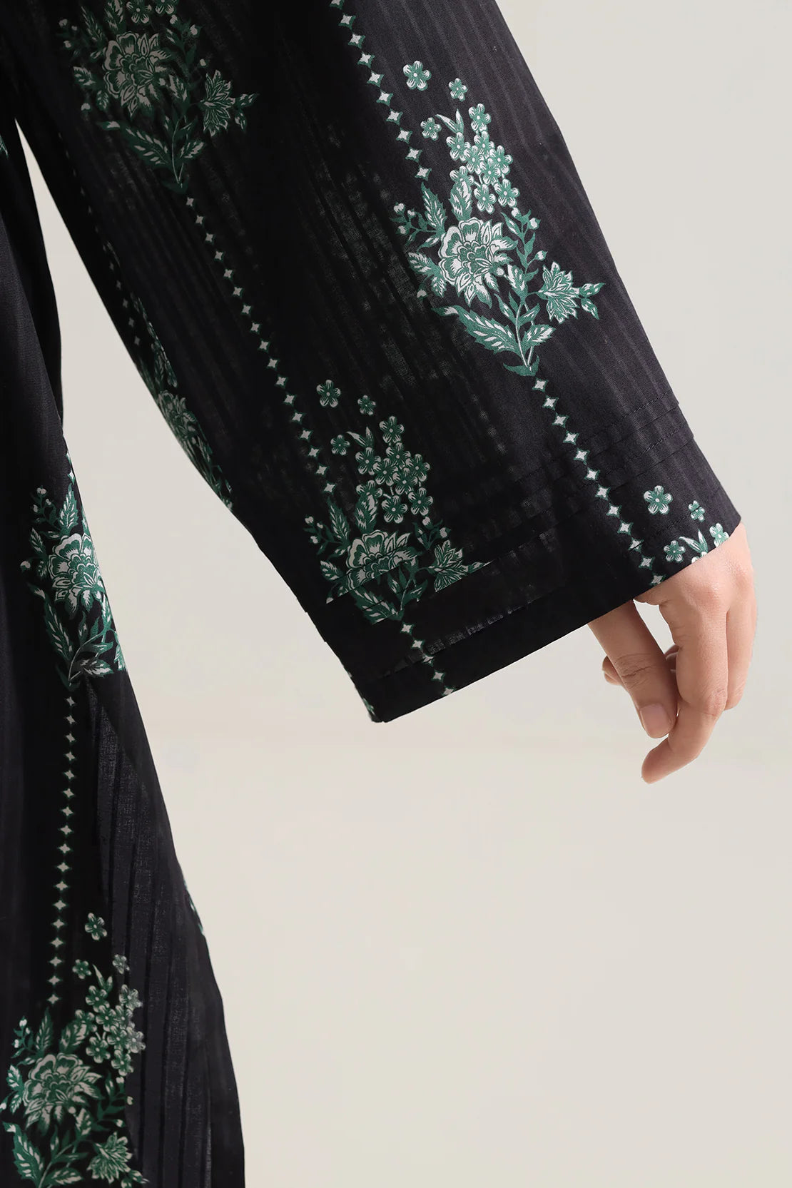 URB Unstitched Printed Self Strip Lawn 3 Piece